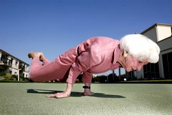 йога для пожилых людей